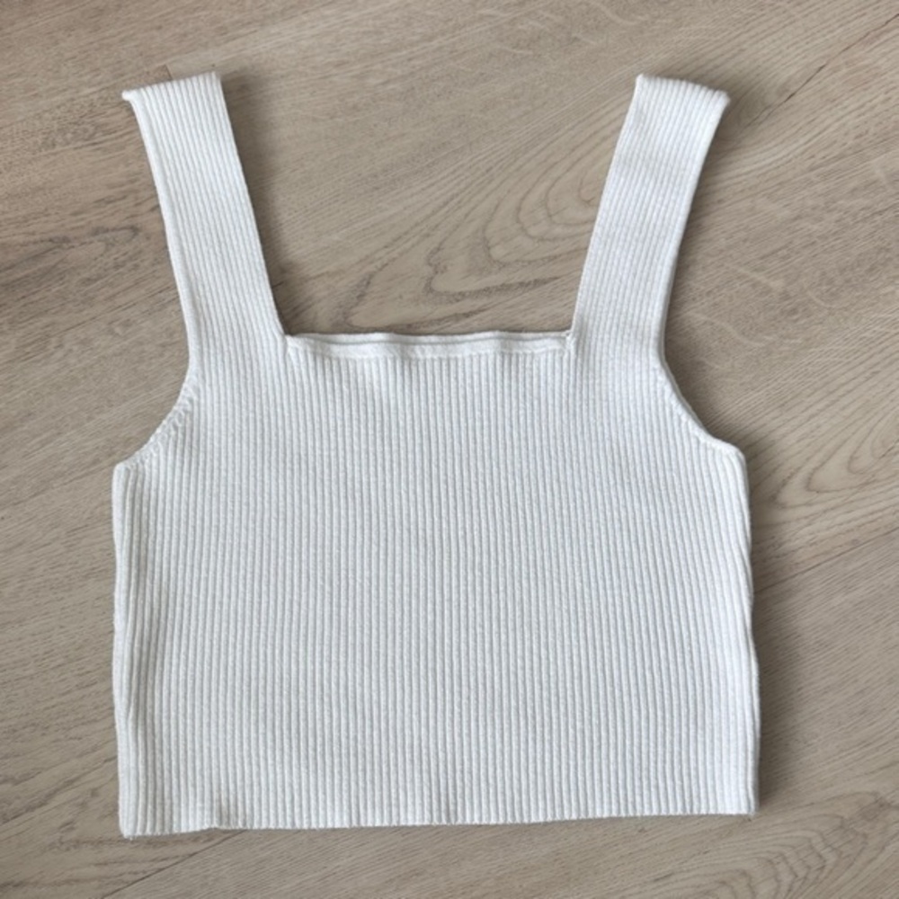 Knit crop top